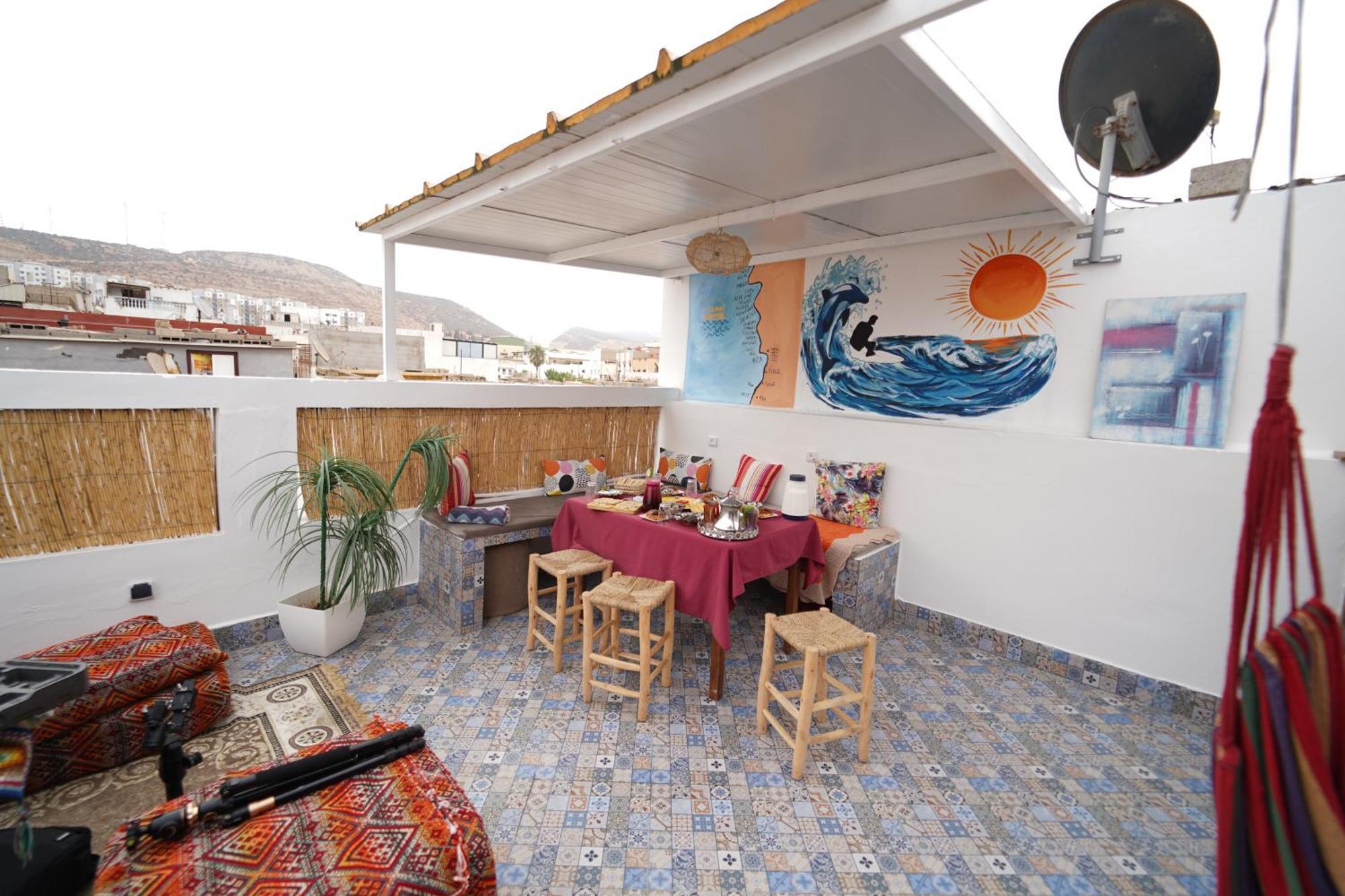 مبيت وإفطار أغادير Waves Hunter Surf House المظهر الخارجي الصورة